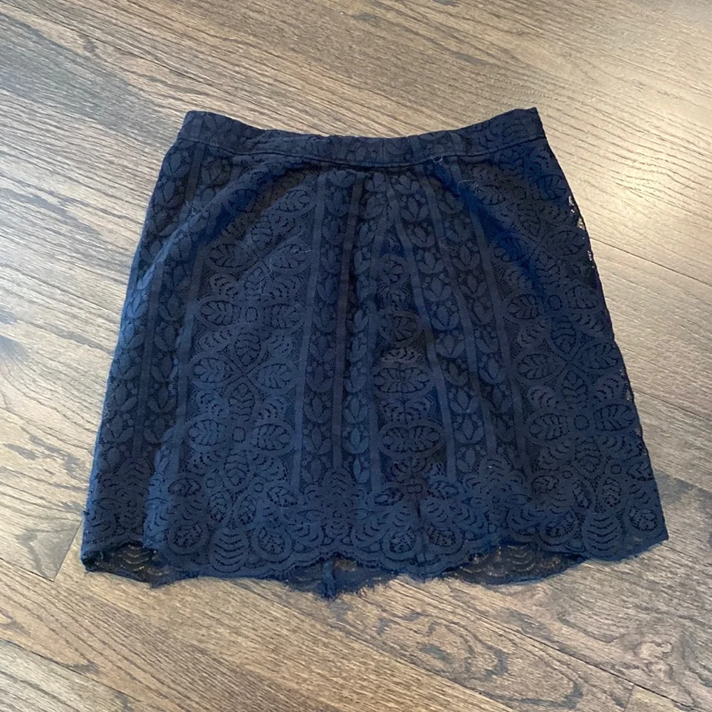 Hollister Black Lace Mini Skirt Y2K 5 EUC